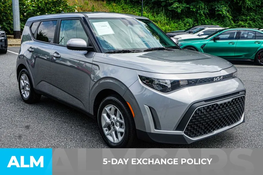 2025 Kia Soul LX - Photo 3