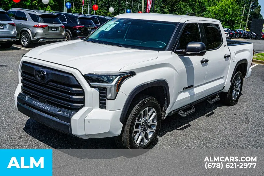 2024 Toyota Tundra SR5 - Photo 14