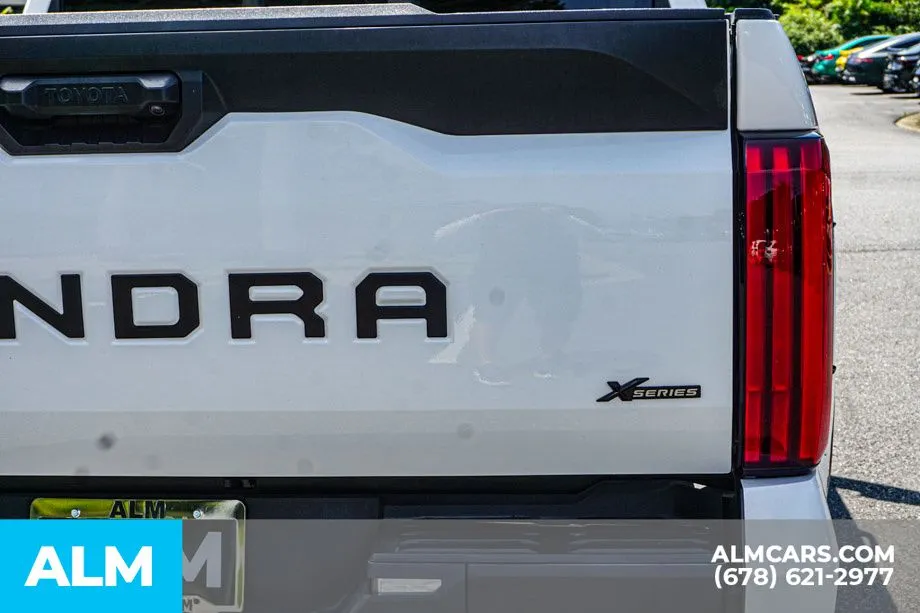2024 Toyota Tundra SR5 - Photo 12