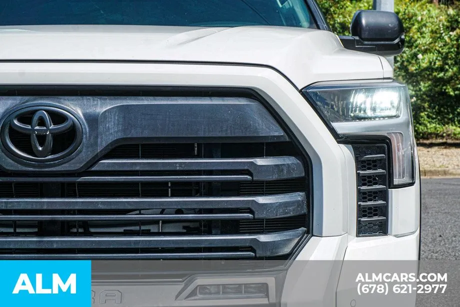 2024 Toyota Tundra SR5 - Photo 11