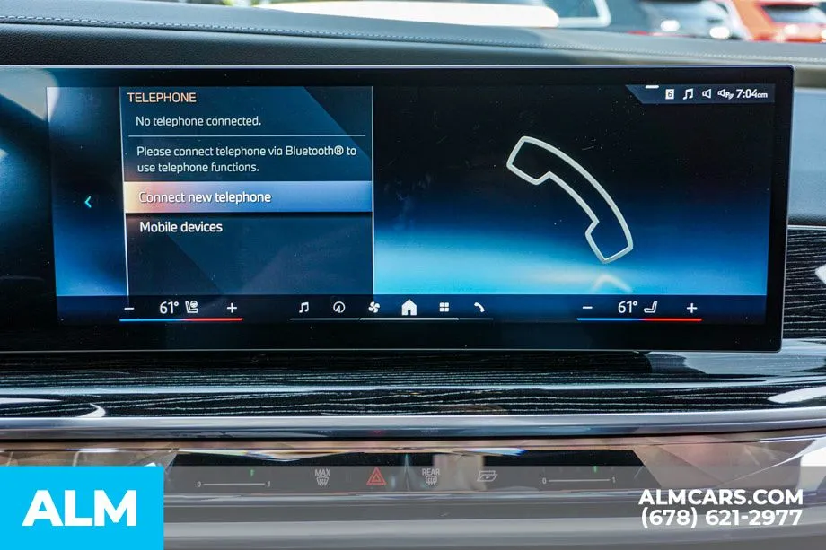 2025 BMW 7 Series 740i - Photo 41