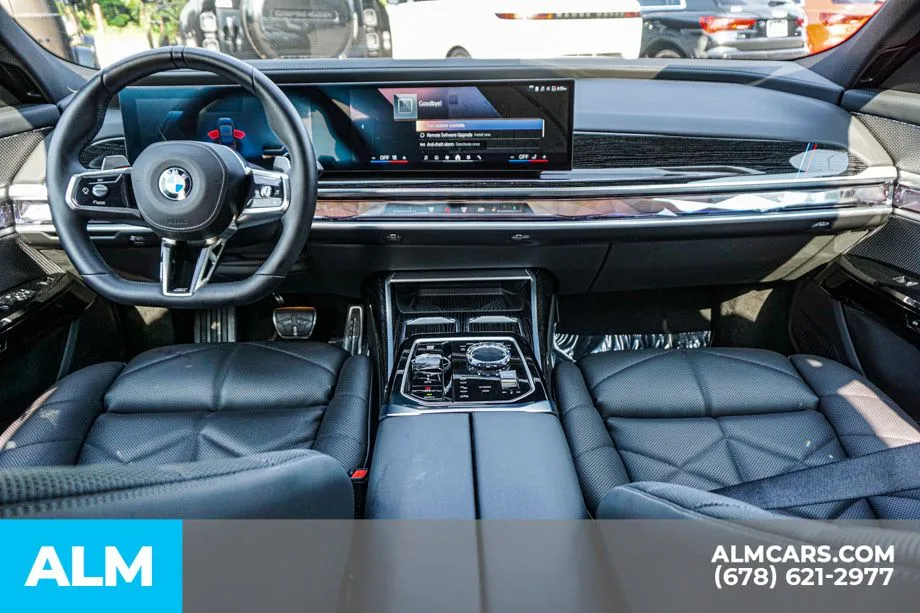 2025 BMW 7 Series 740i - Photo 25