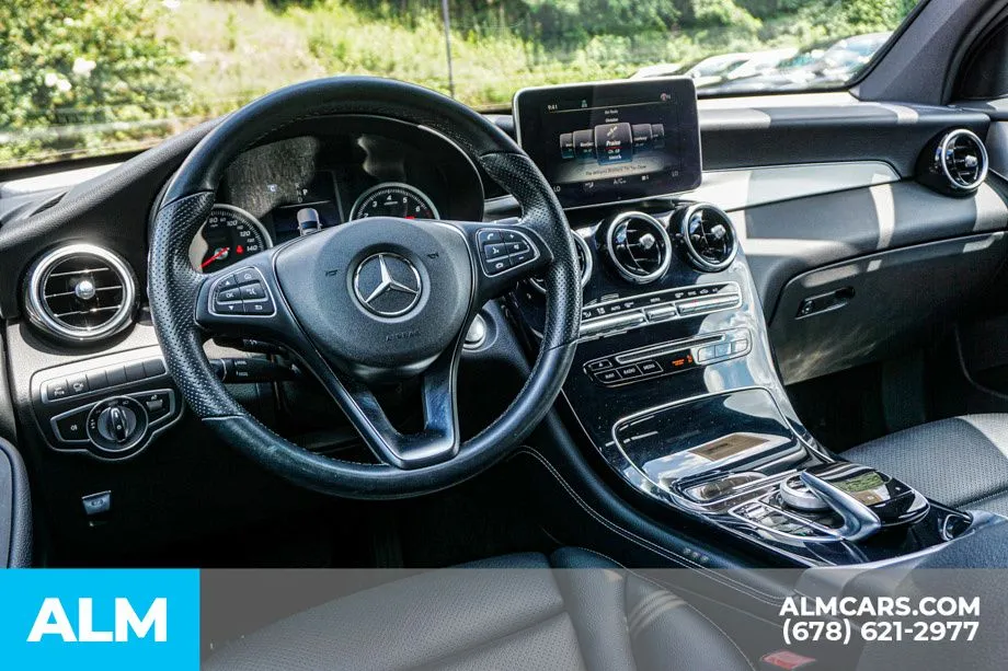 2019 Mercedes-Benz GLC Coupe GLC300 - Photo 26