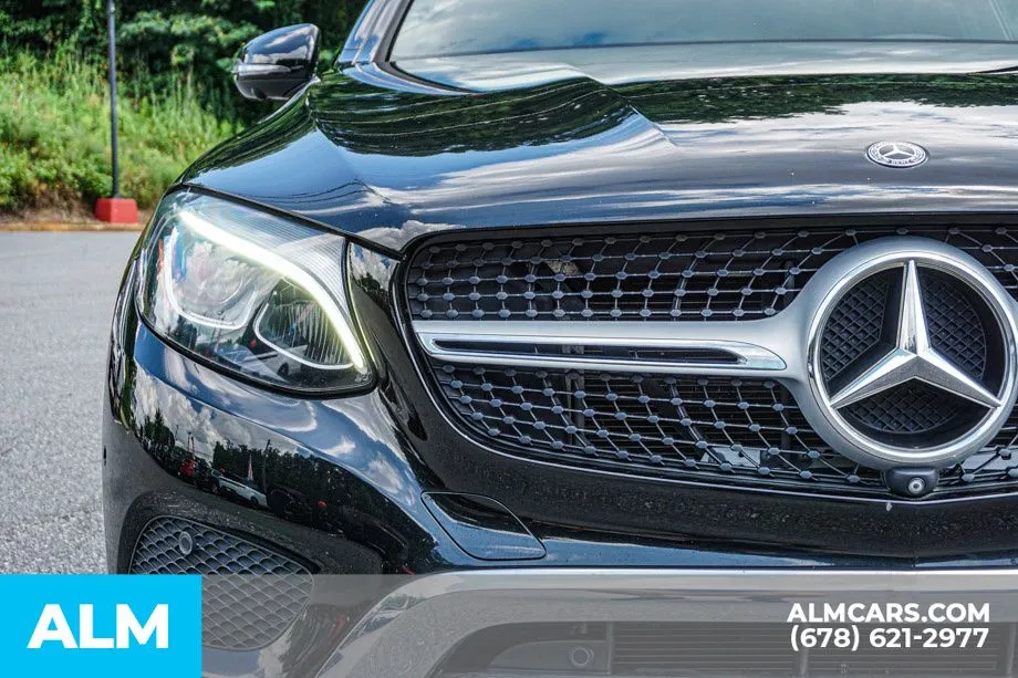2019 Mercedes-Benz GLC Coupe GLC300 - Photo 11