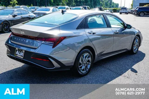 More photos of 2024 Hyundai Elantra SEL at ALM Marietta, GA