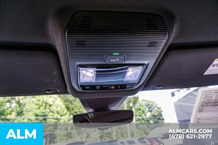 2025 Volkswagen Atlas Cross Sport SE w/Tech - Photo 33