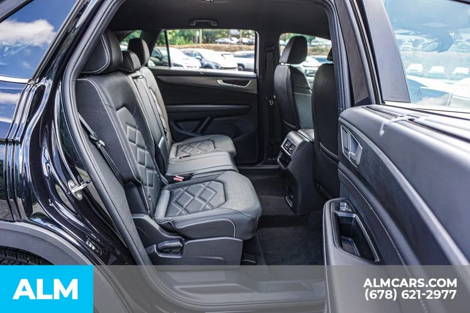 2025 Volkswagen Atlas Cross Sport SE w/Tech - Photo 22