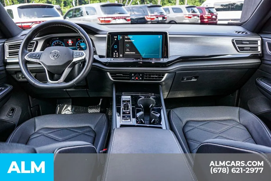 2025 Volkswagen Atlas Cross Sport SE w/Tech - Photo 25