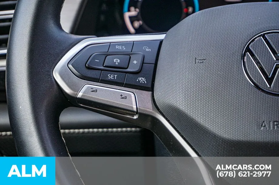 2025 Volkswagen Atlas Cross Sport SE w/Tech - Photo 29