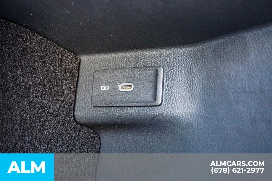 2025 Volkswagen Atlas Cross Sport SE w/Tech - Photo 45
