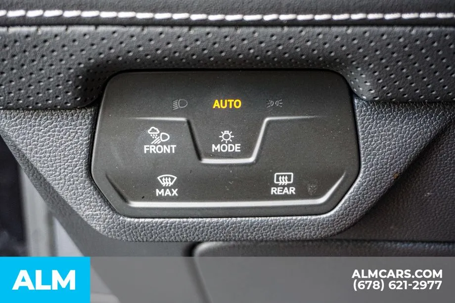2025 Volkswagen Atlas Cross Sport SE w/Tech - Photo 47