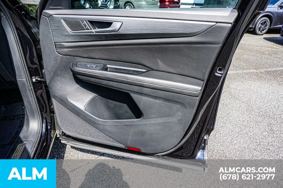 2025 Volkswagen Atlas Cross Sport SE w/Tech - Photo 55