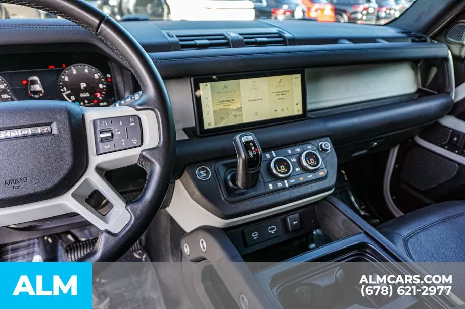 2024 Land Rover Defender S - Photo 32