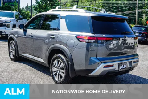 More photos of 2025 Nissan Pathfinder SL at ALM Marietta, GA