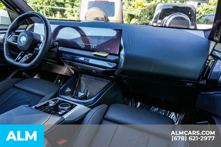 2026 BMW X3 30 - Photo 24