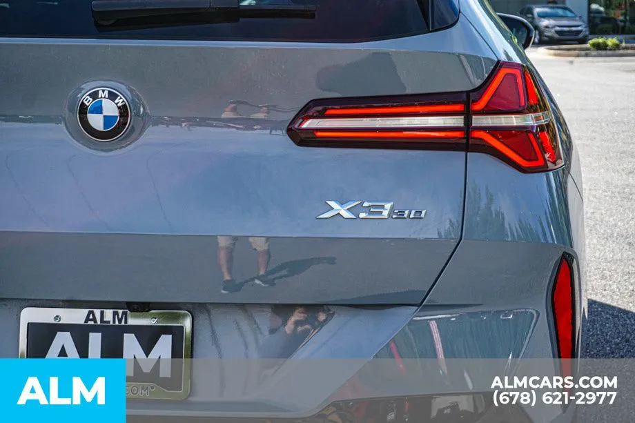 2026 BMW X3 30 - Photo 13