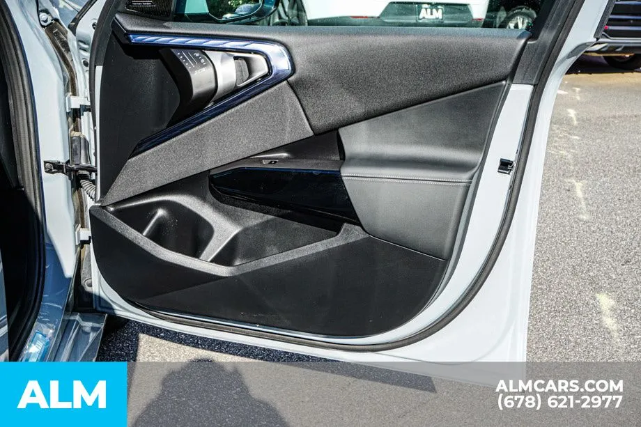2026 BMW X3 30 - Photo 48