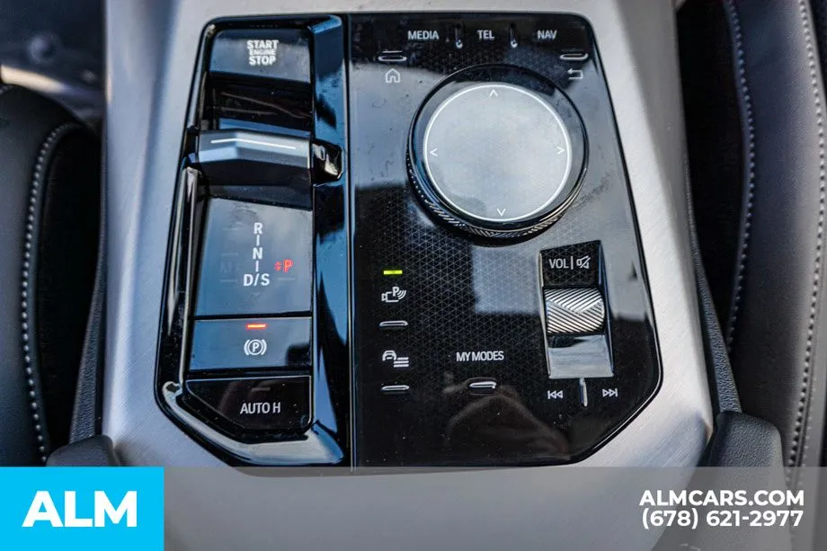 2026 BMW X3 30 - Photo 41