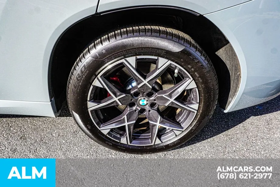 2026 BMW X3 30 - Photo 17