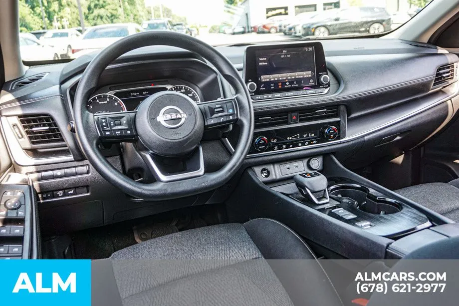 2024 Nissan Rogue SV - Photo 27