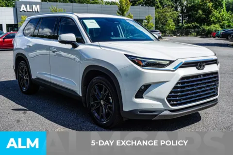 More photos of 2024 Toyota Grand Highlander Platinum at ALM Marietta, GA