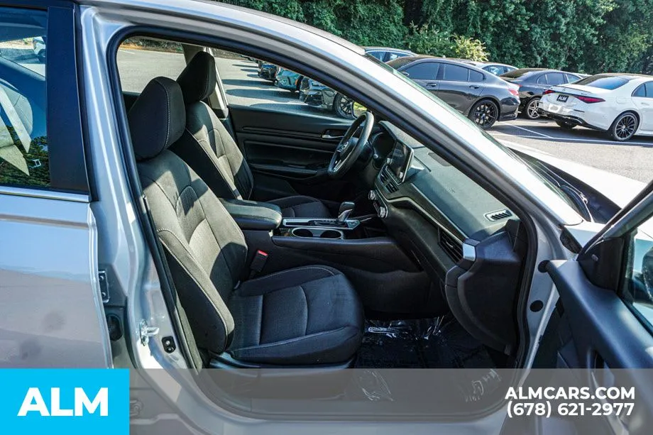 2024 Nissan Altima SV - Photo 22