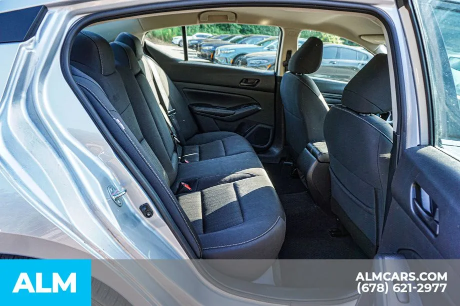 2024 Nissan Altima SV - Photo 21