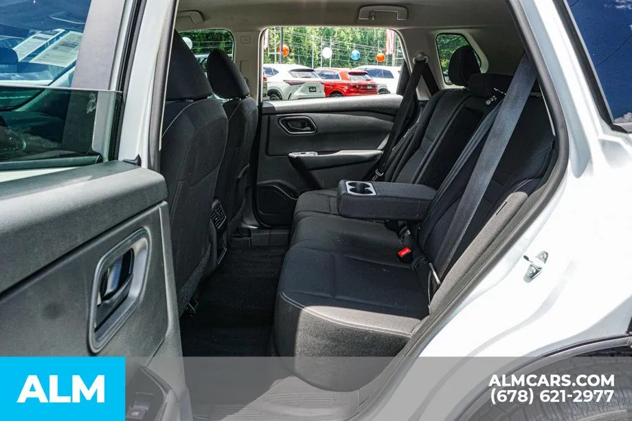2024 Nissan Rogue S - Photo 20