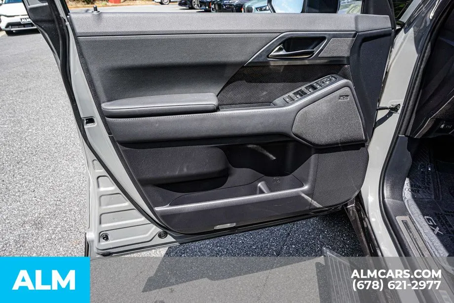 2025 Lexus GX Luxury+ - Photo 54