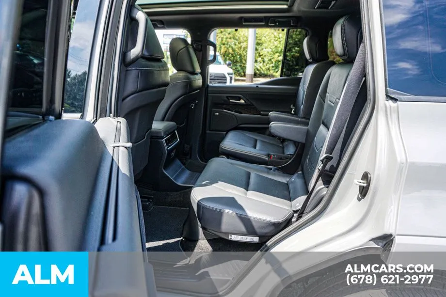 2025 Lexus GX Luxury+ - Photo 20