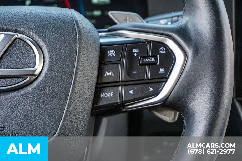 2025 Lexus GX Luxury+ - Photo 31