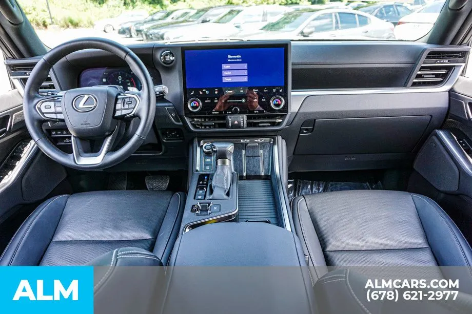 2025 Lexus GX Luxury+ - Photo 27