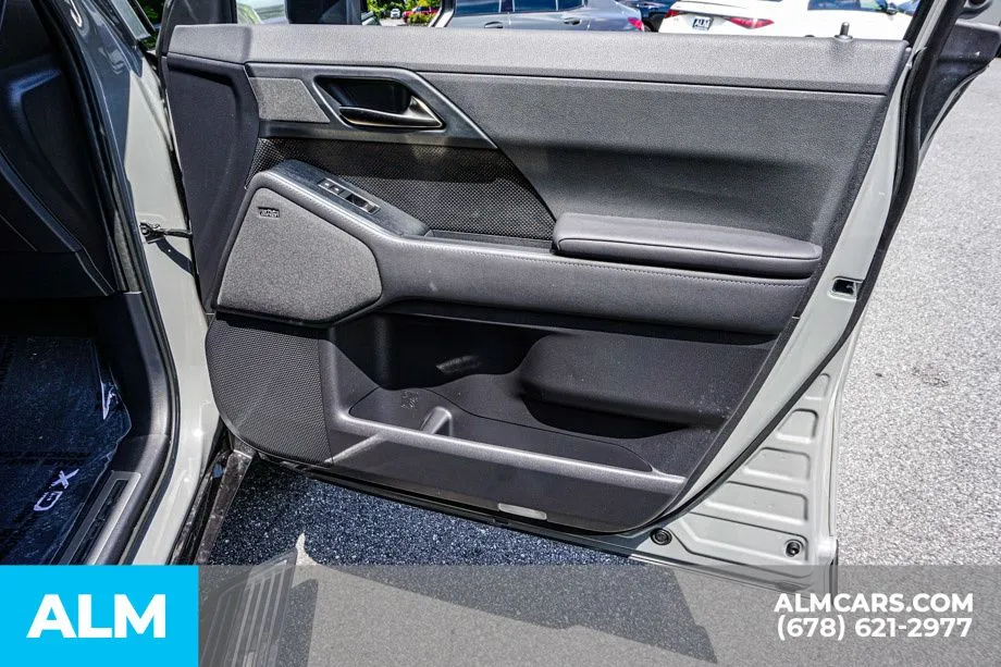 2025 Lexus GX Luxury+ - Photo 60
