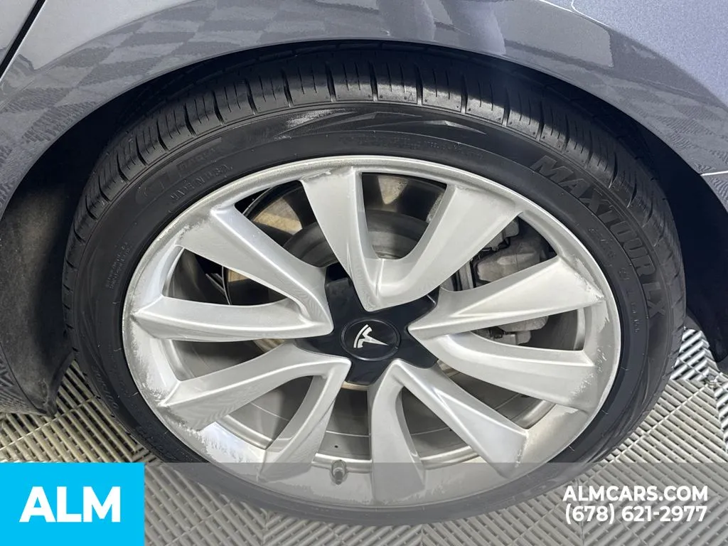 2019 Tesla Model 3 Mid Range - Photo 22