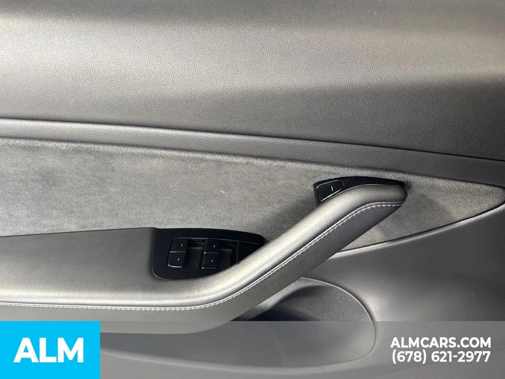 2019 Tesla Model 3 Mid Range - Photo 11
