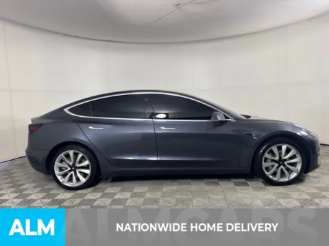 More photos of 2019 Tesla Model 3 at ALM Marietta, GA