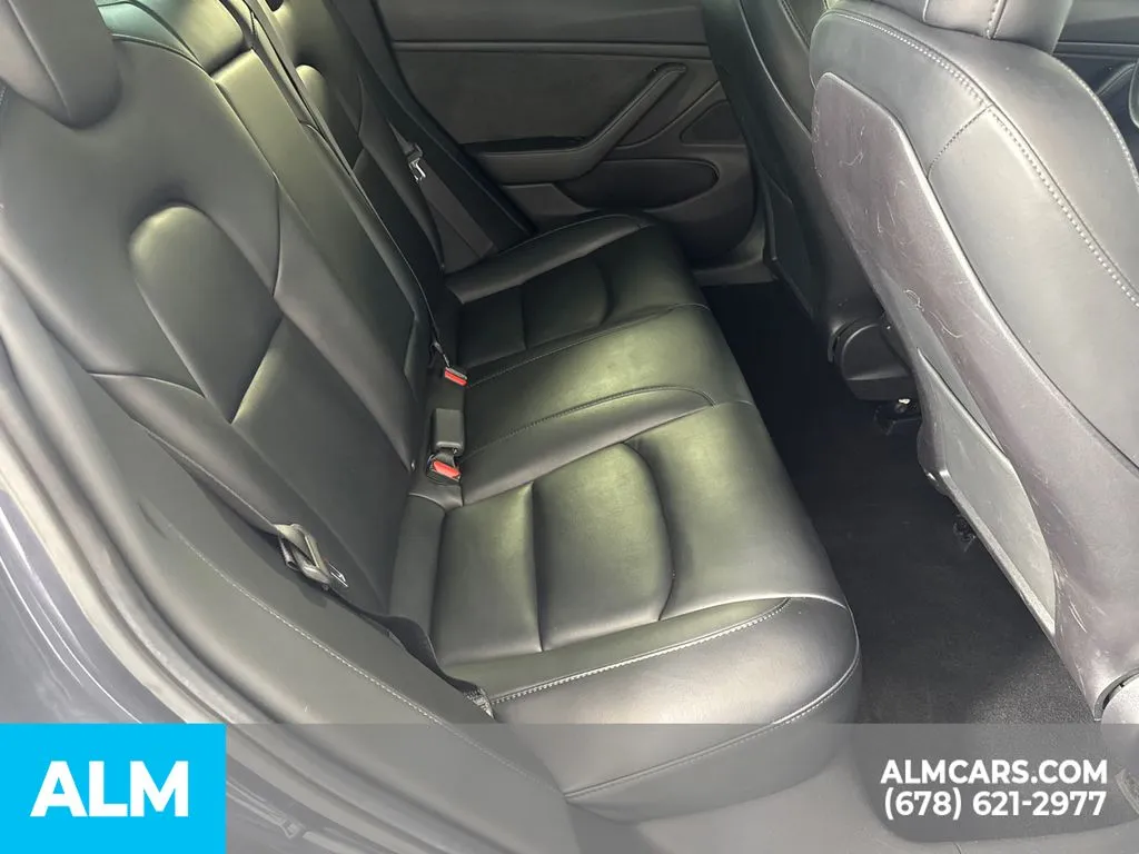 2019 Tesla Model 3 Mid Range - Photo 17