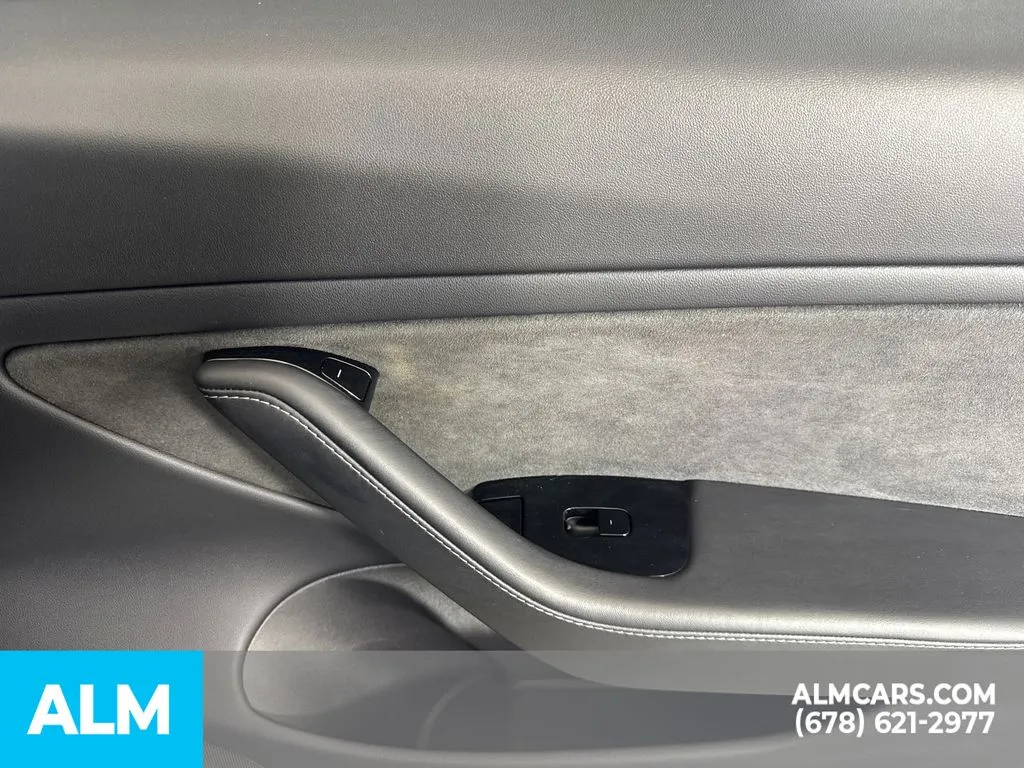 2019 Tesla Model 3 Mid Range - Photo 16