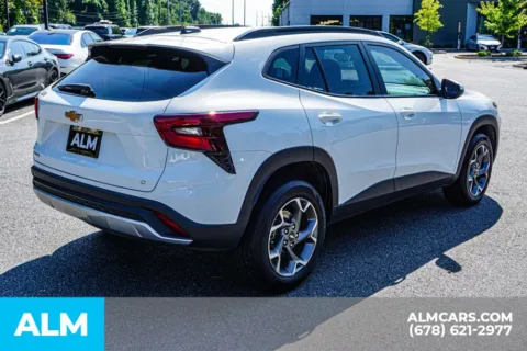 More photos of 2025 Chevrolet Trax LT at ALM Marietta, GA