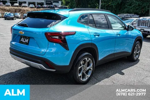 More photos of 2025 Chevrolet Trax LT at ALM Marietta, GA