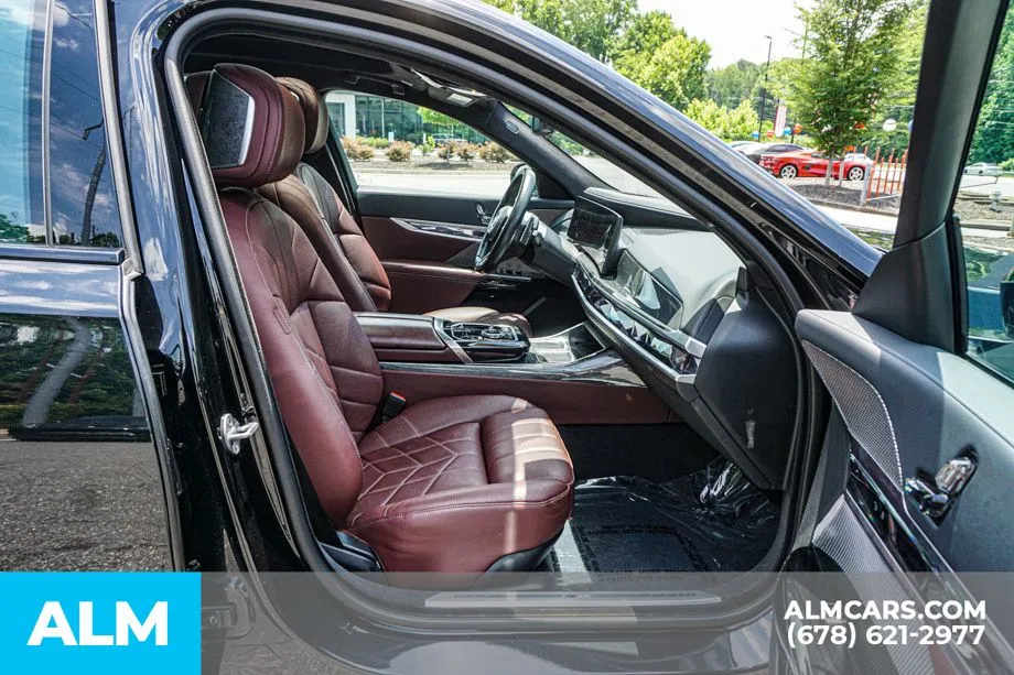 2023 BMW 7 Series 760i - Photo 22