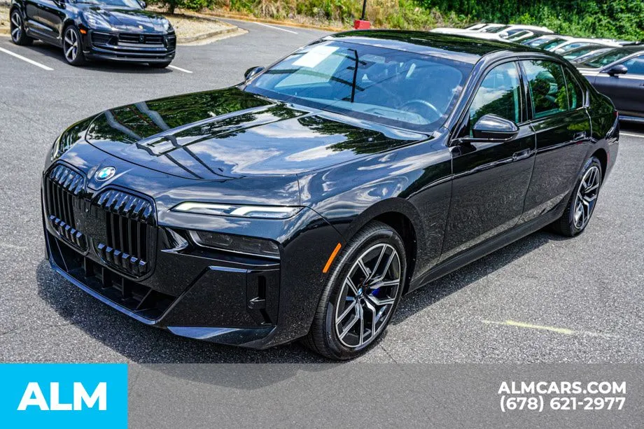 2023 BMW 7 Series 760i - Photo 14