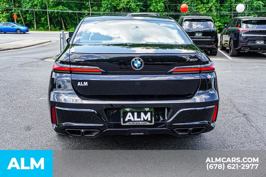 2023 BMW 7 Series 760i - Photo 10