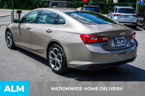 More photos of 2024 Chevrolet Malibu LT at ALM Marietta, GA