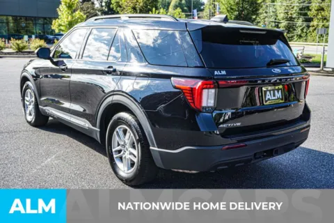 More photos of 2025 Ford Explorer Active at ALM Marietta, GA