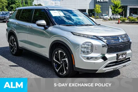 Another view of 2024 Mitsubishi Outlander SE for sale in Marietta, GA at ALM Marietta