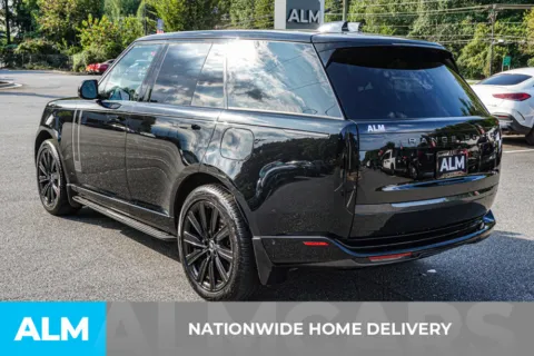 More photos of 2025 Land Rover Range Rover Plug-In Hybrid SE at ALM Marietta, GA