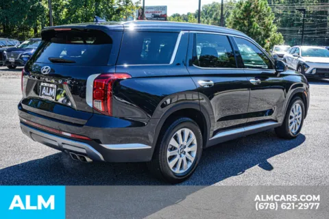 More photos of 2025 Hyundai Palisade SEL at ALM Marietta, GA