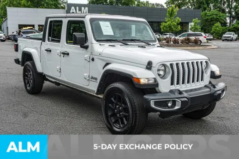 Another view of 2023 Jeep Gladiator Overland for sale in Marietta, GA at ALM Marietta