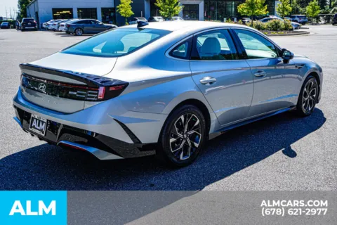 More photos of 2024 Hyundai Sonata SEL at ALM Marietta, GA